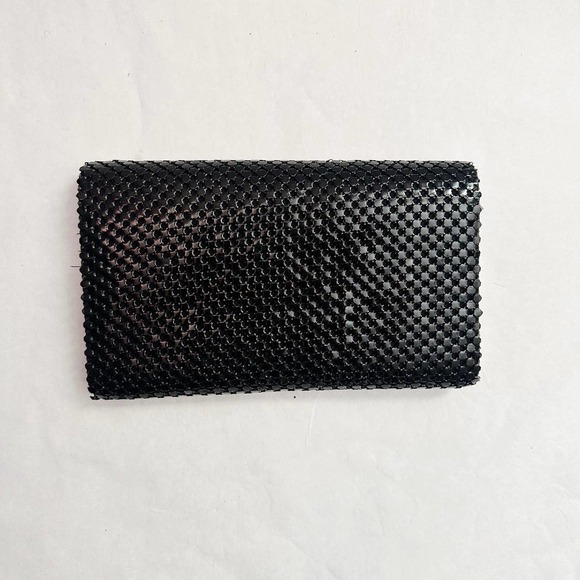 Vintage 80s Clutch - Picture 2 of 3